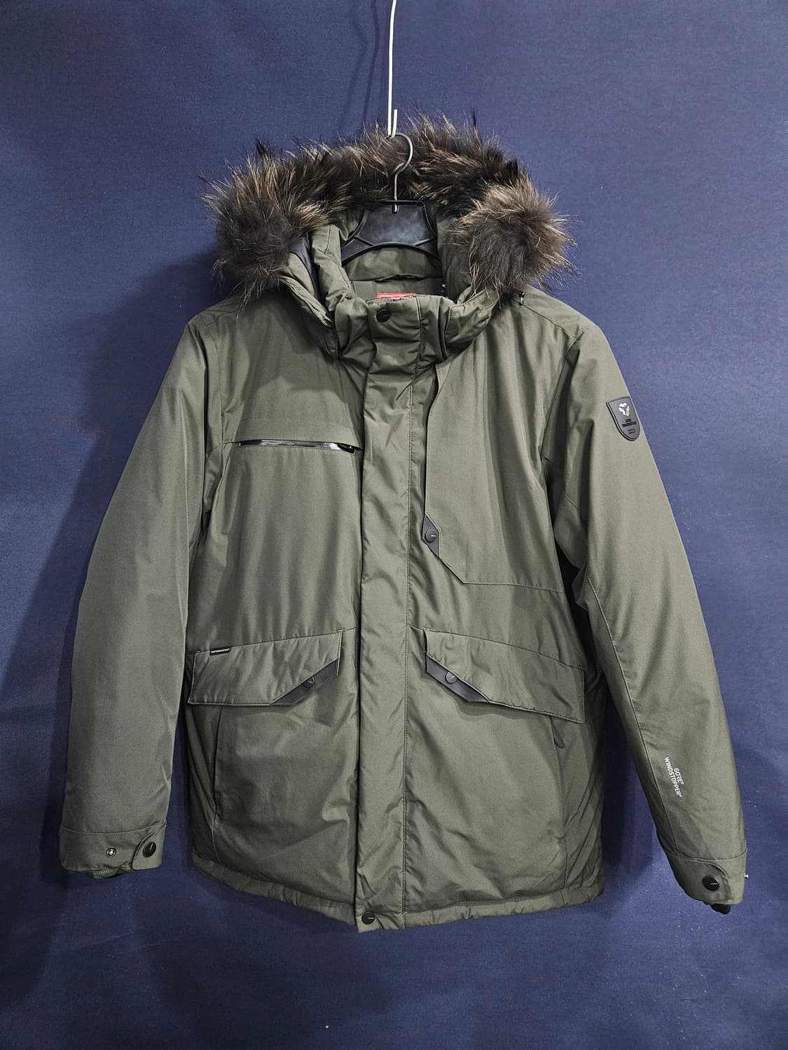 고어 윈드스토퍼 다크카키컬러 남성 100 구스다운 패딩  상품이미지1