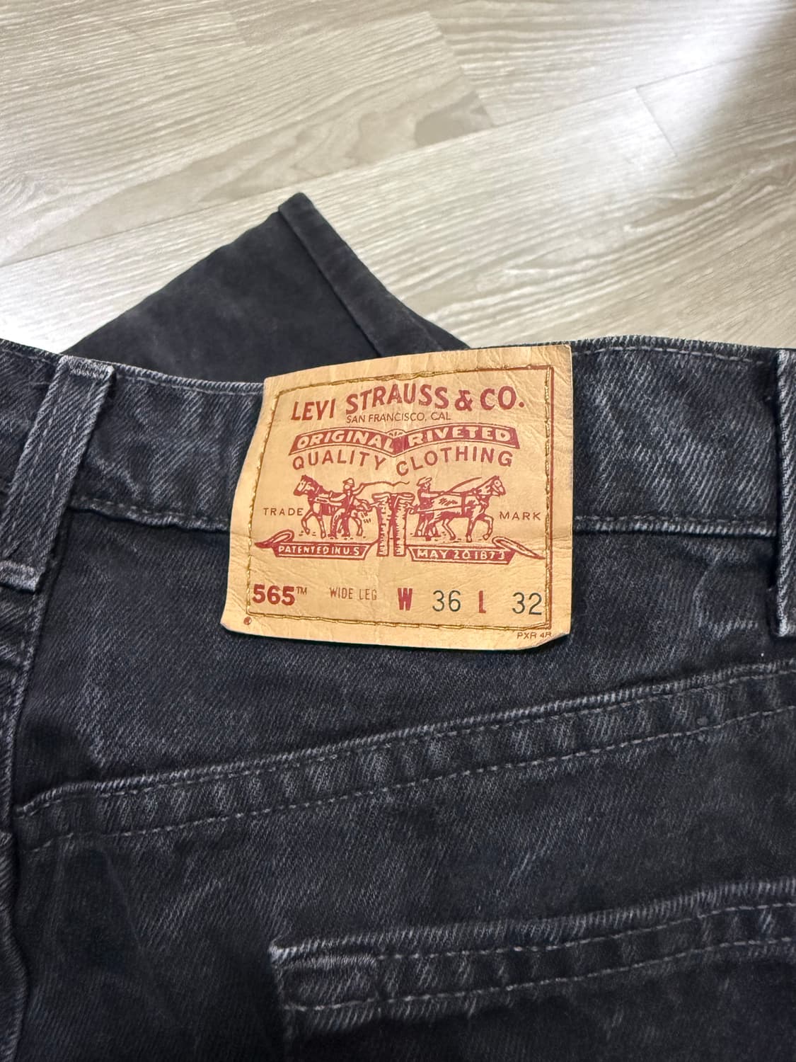 90s 리바이스 565 블랙 36x32 USA made 상품이미지6