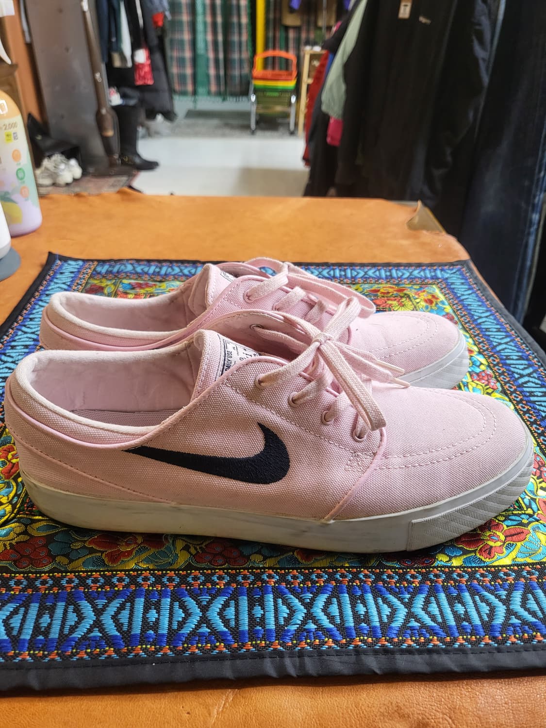 나이키SB 스테판 야노스키 핑크 상품이미지3