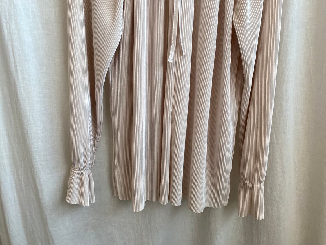 펄플리츠 블라우스 상품이미지5