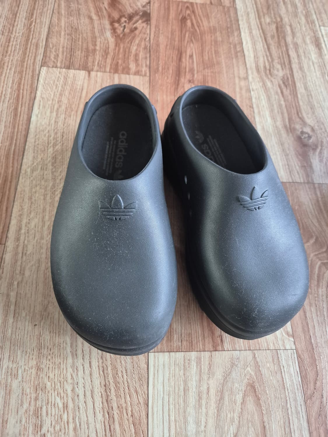 아디폼 스탠뮬 235 상품이미지1