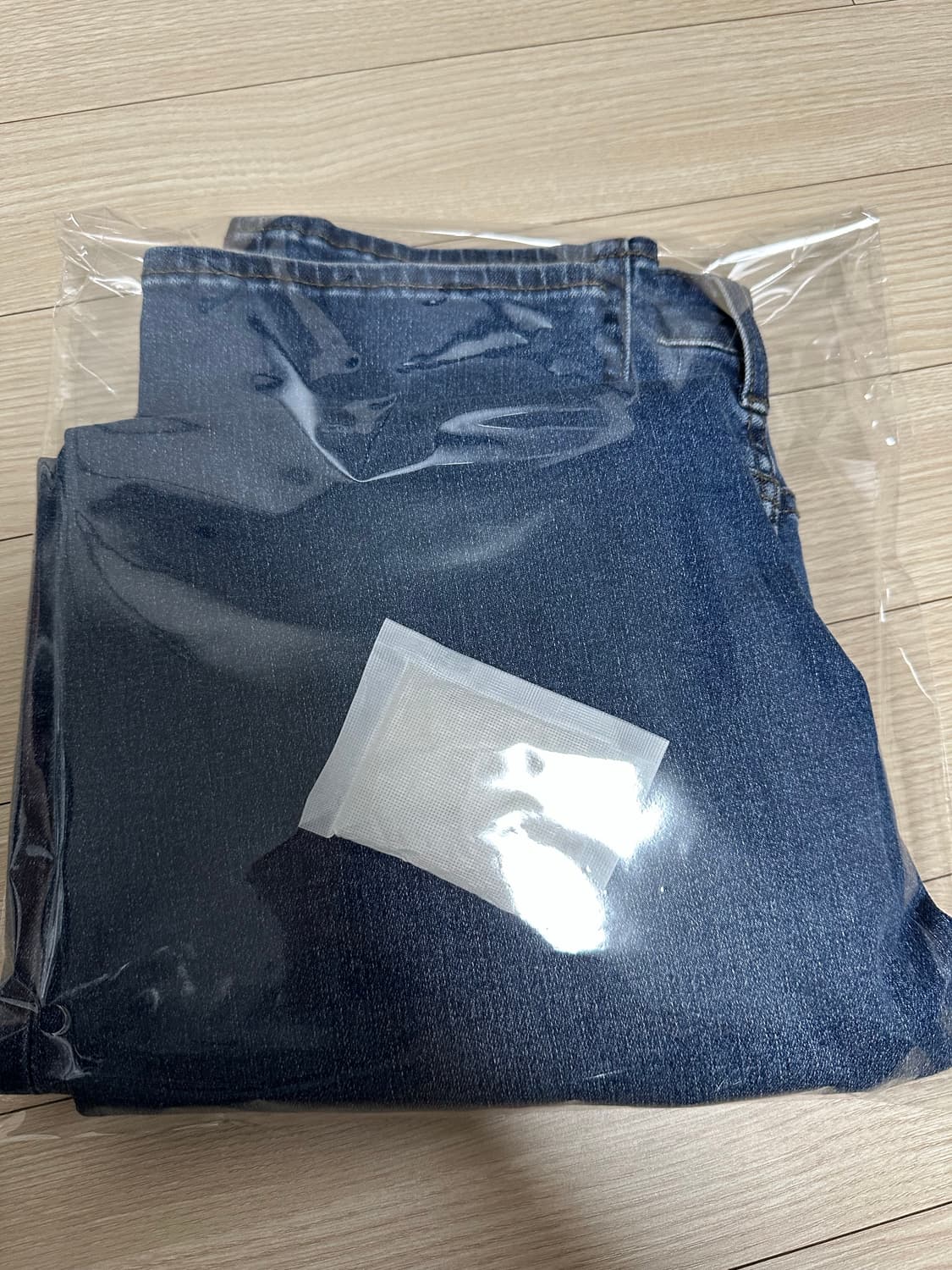 유니클로 데미지 워싱 데님 86사이즈 판매 상품이미지9