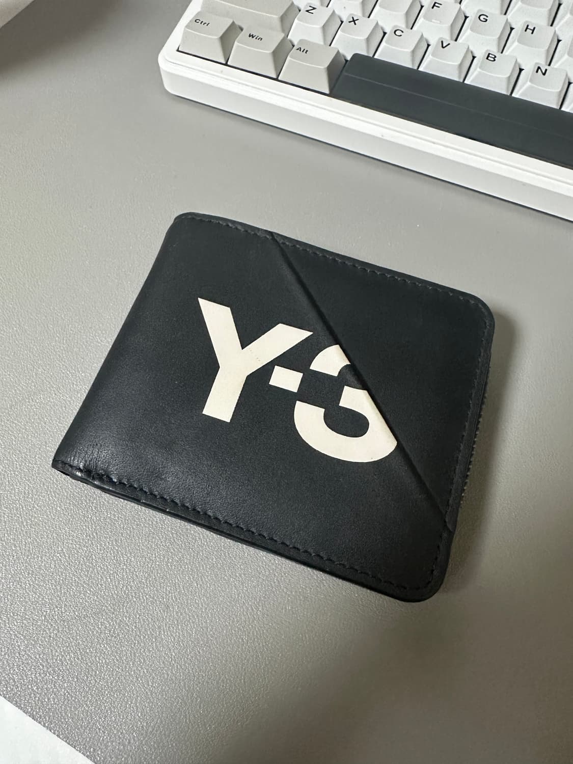 y-3 와이쓰리 와삼 요지야마모토 아디다스 지갑 상품이미지1