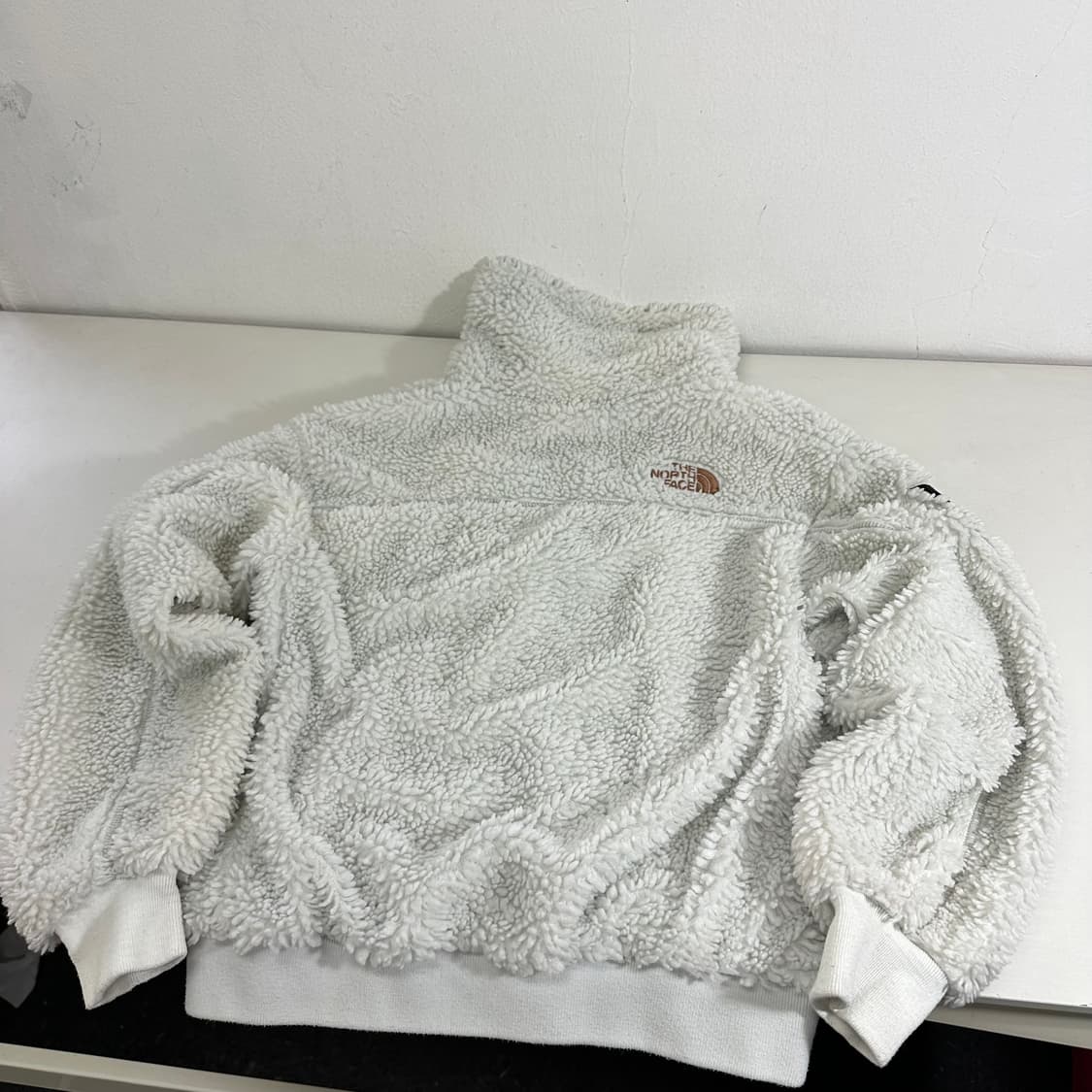 우먼FREE 노스페이스 화이트 뽀글이 후리스자켓 상품이미지7