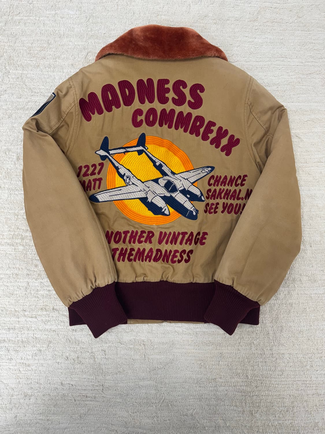 •THE MADNESS 퍼카라 항공자수 밀리터리 자켓  상품이미지2