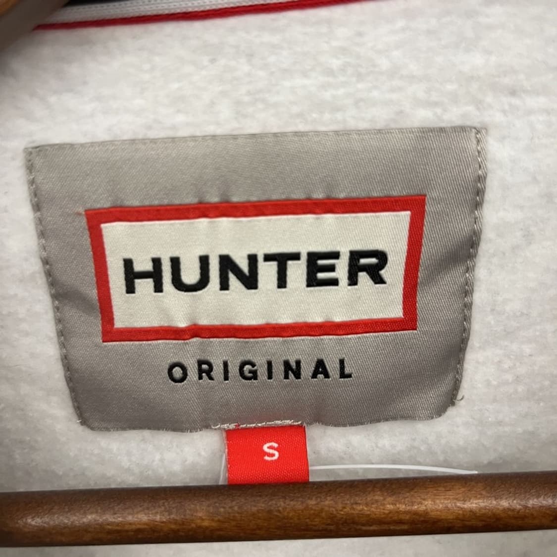 헌터 빈티지 모던캐주얼 엠보빅로고 기모 맨투맨 S C09915 상품이미지5