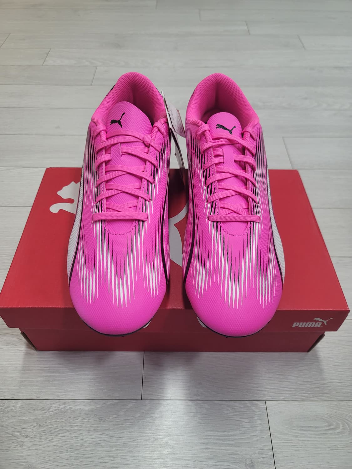 (285)푸마 축구화 울트라 플레이 FG/AG[대전 직거래도 가능] 상품이미지4