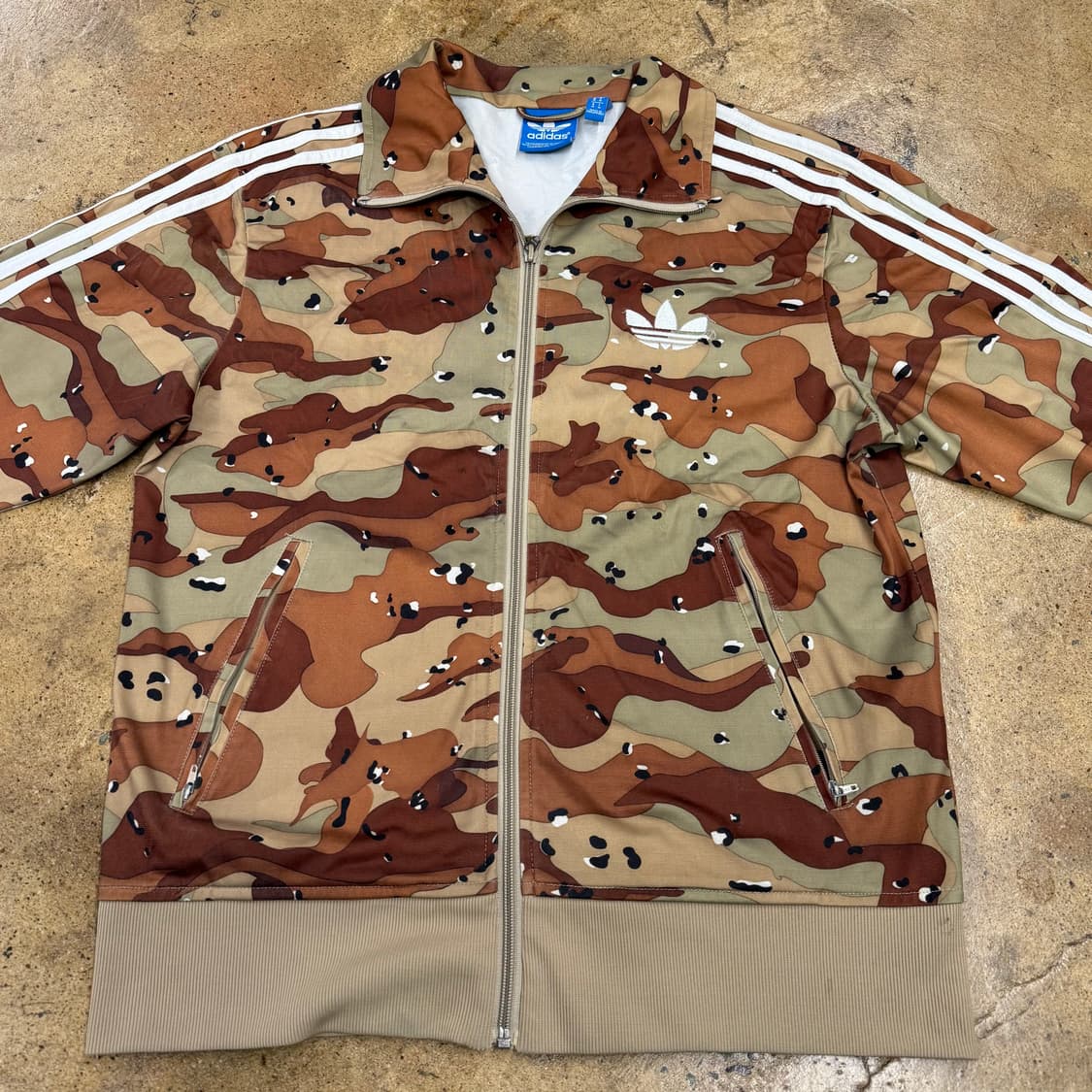 아디다스 카모 밀리터리 구파 져지 트랙탑 상품이미지3