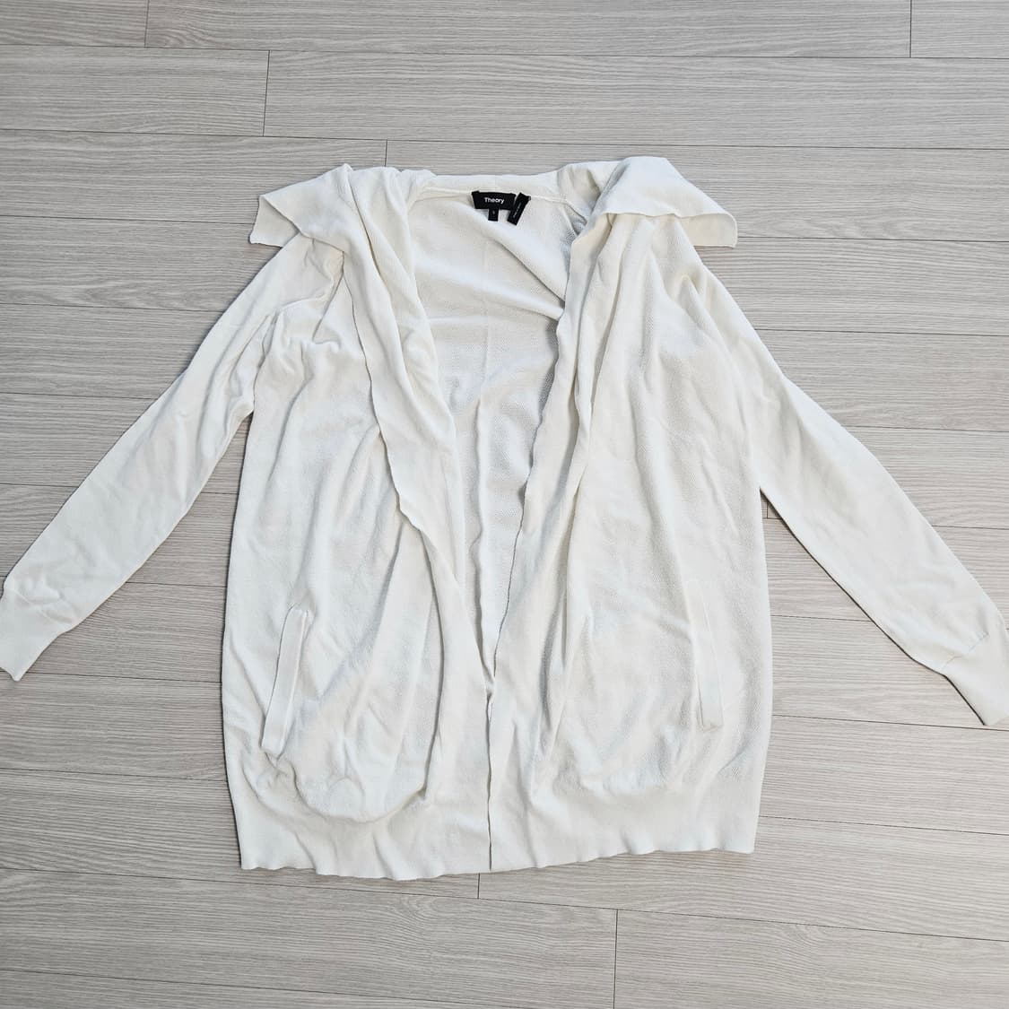 띠어리 화이트 니트 가디건 상품이미지1