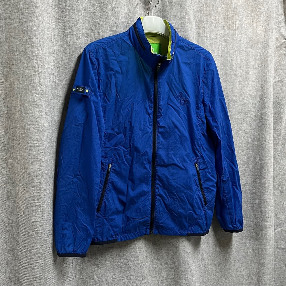 [105] 헤지스 골프 경량 바람막이 자켓 상품이미지2