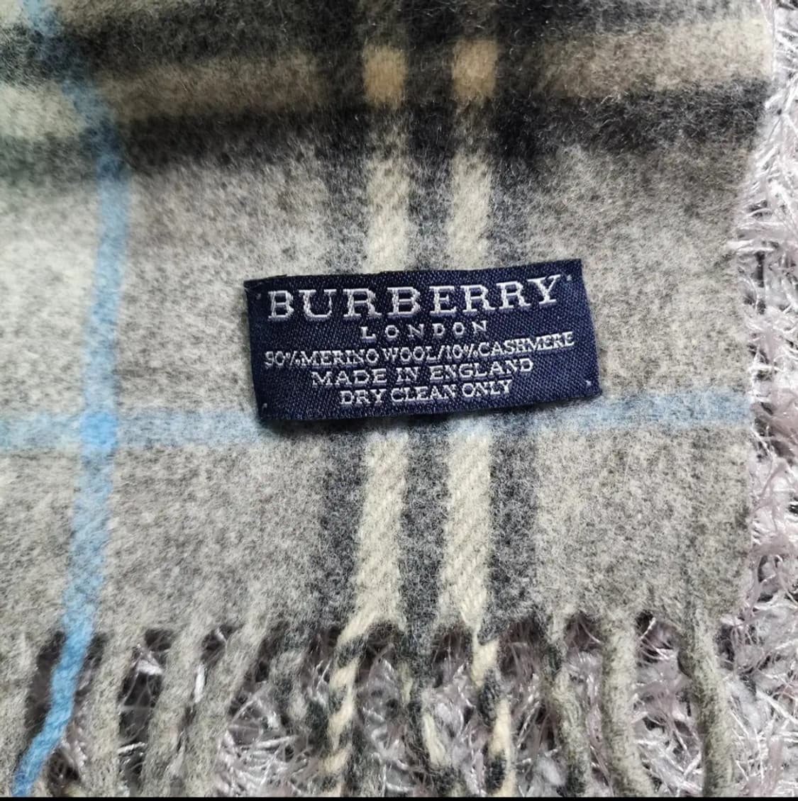 버버리 캐시미어혼방 머플러 상품이미지5