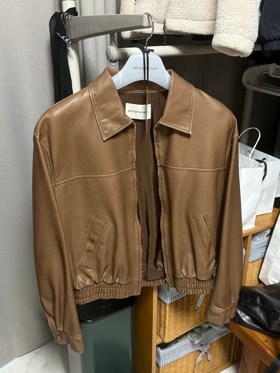 OWN FEATURE COLOUR 여성 가죽자켓 상품이미지1