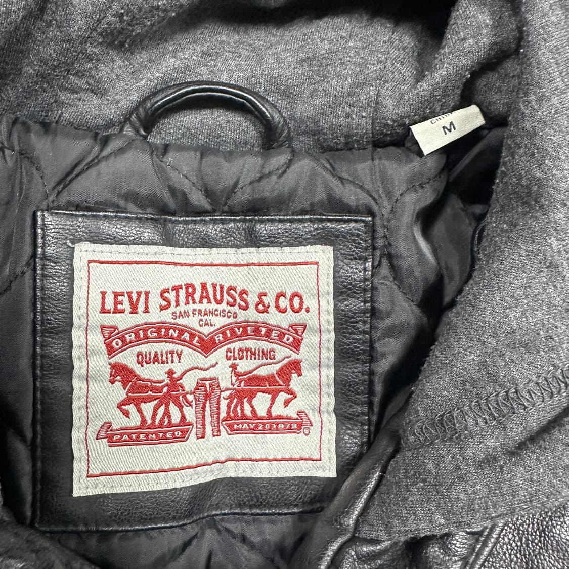 ✨ (바배) 리바이스 후드 레더 바이커 자켓  상품이미지4