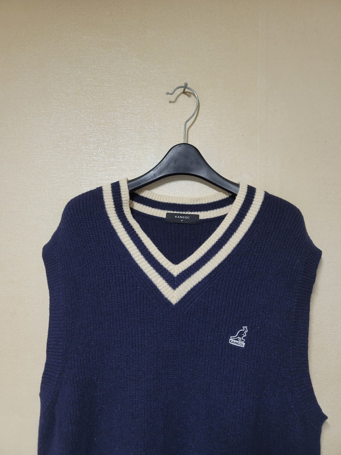 캉골 브이넥 니트 베스트 상품이미지2