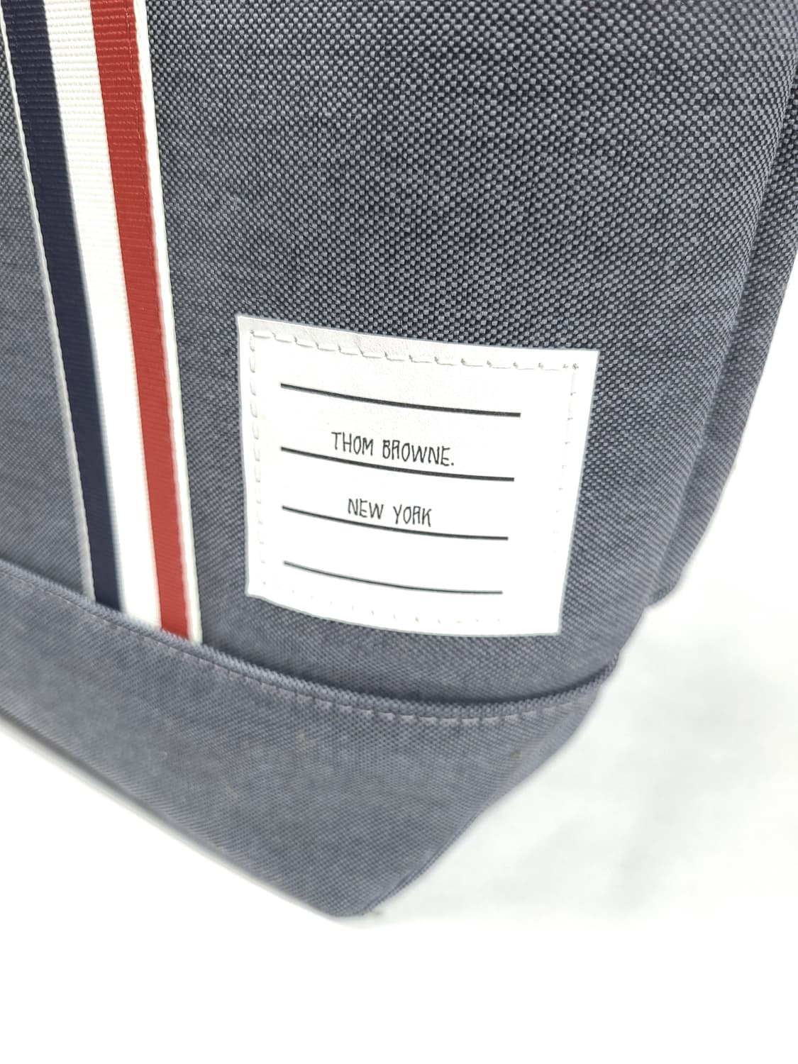 톰브라운 삼선 캔버스 토트백 상품이미지3