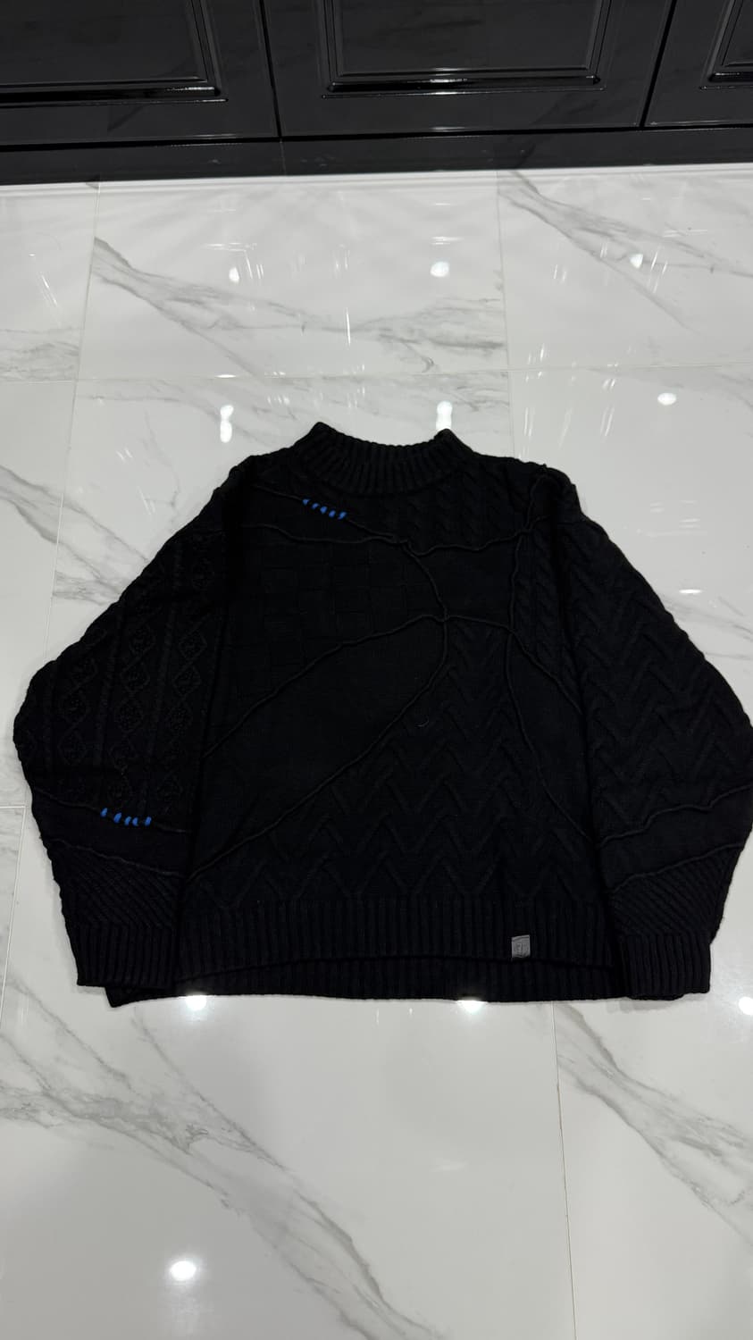 자라 아더에러 니트 상품이미지2