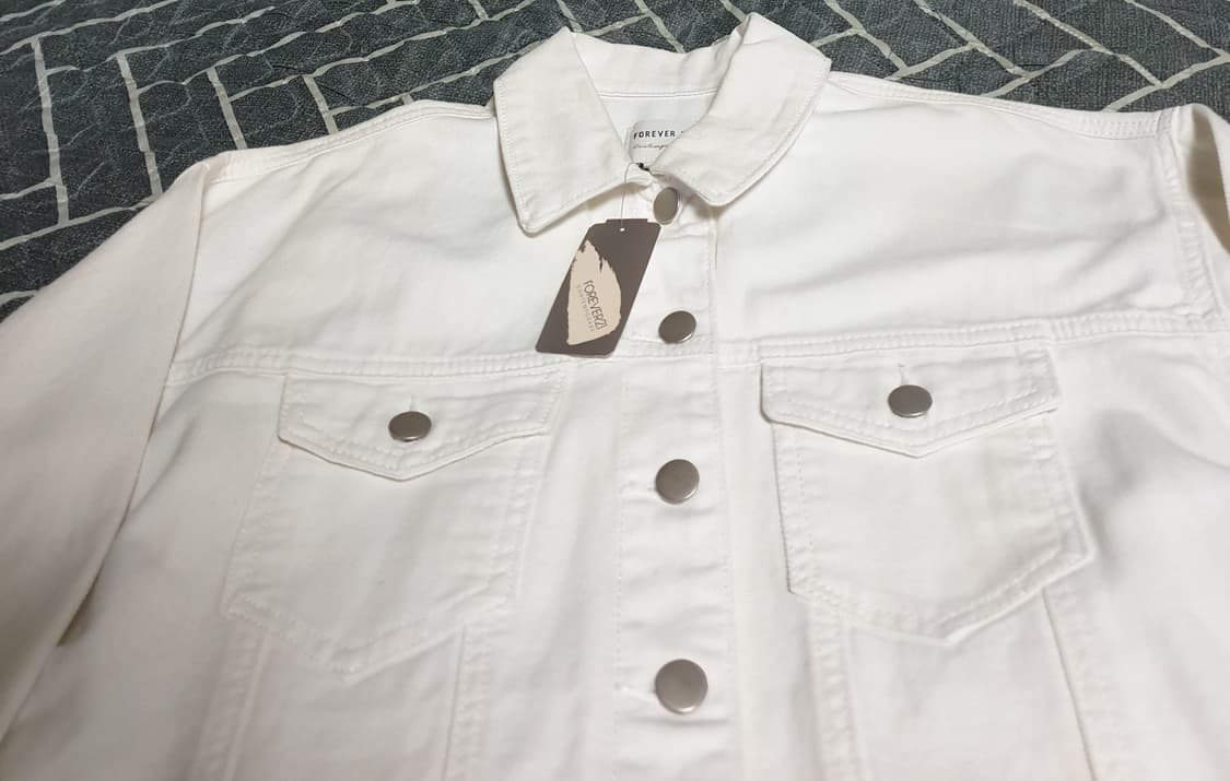 포에버21 벨티드 트러커 데님자켓 아이보리 (XS) 상품이미지2