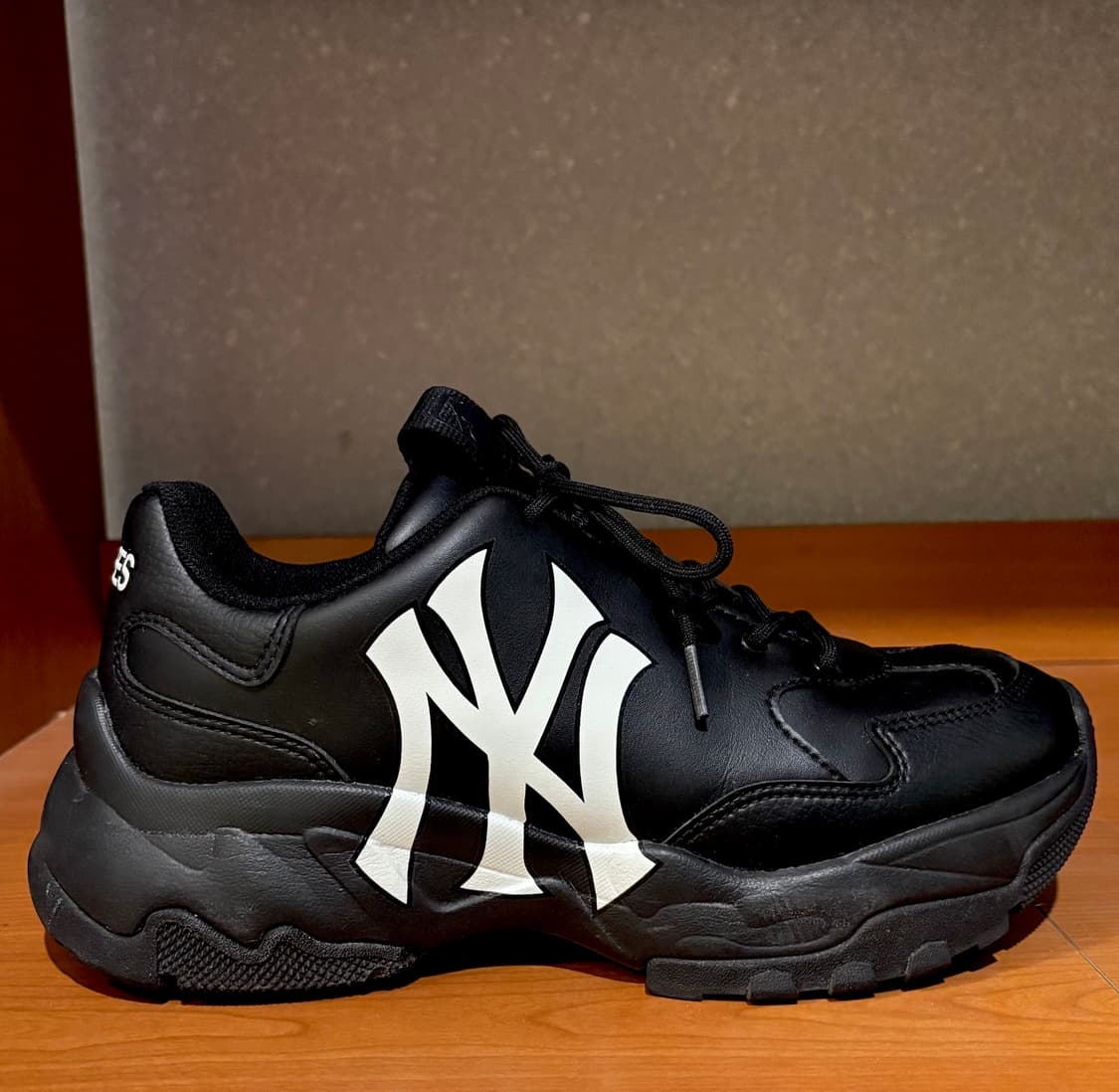 MLB 신발(블랙) 상품이미지1