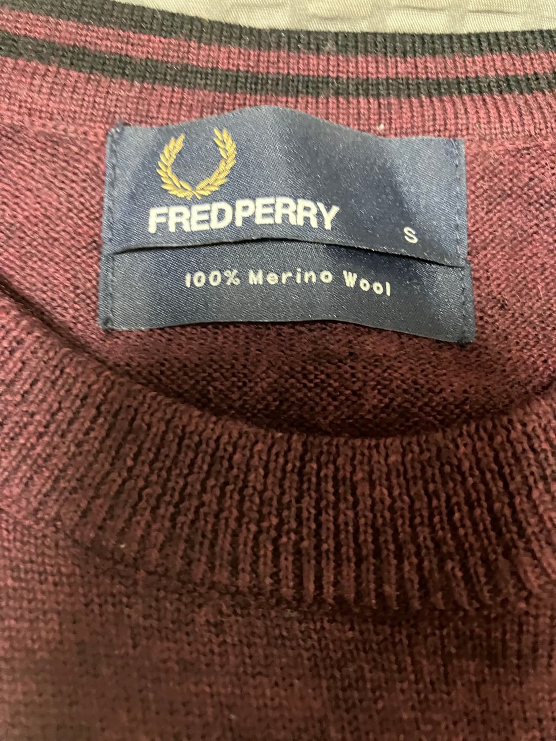 프레드페리 버건디 메리노 울 스웨터 상품이미지4