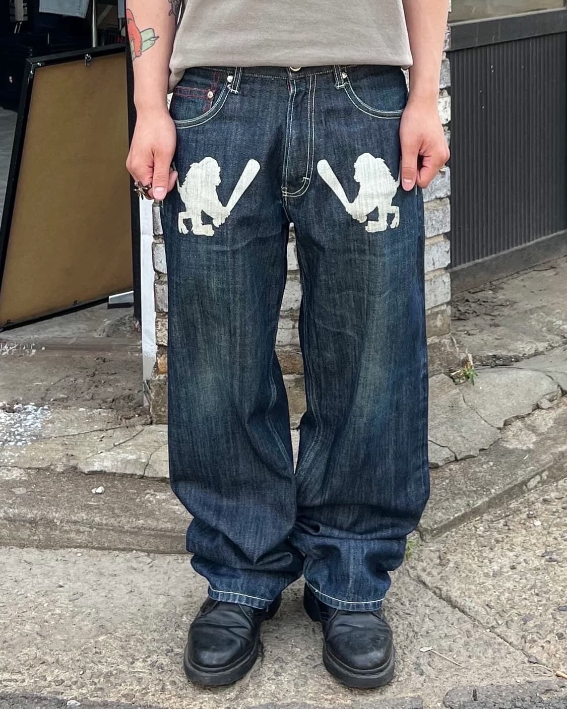 SANTASTIC! 🏏🐒💎 saru denim pants 상품이미지1