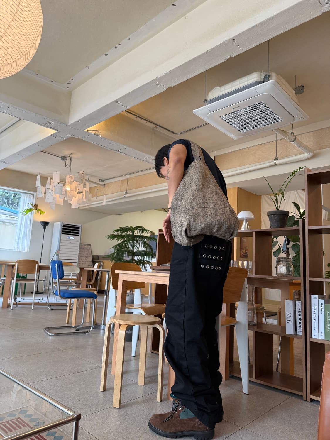 Eyelet Button Black Jeans 상품이미지4