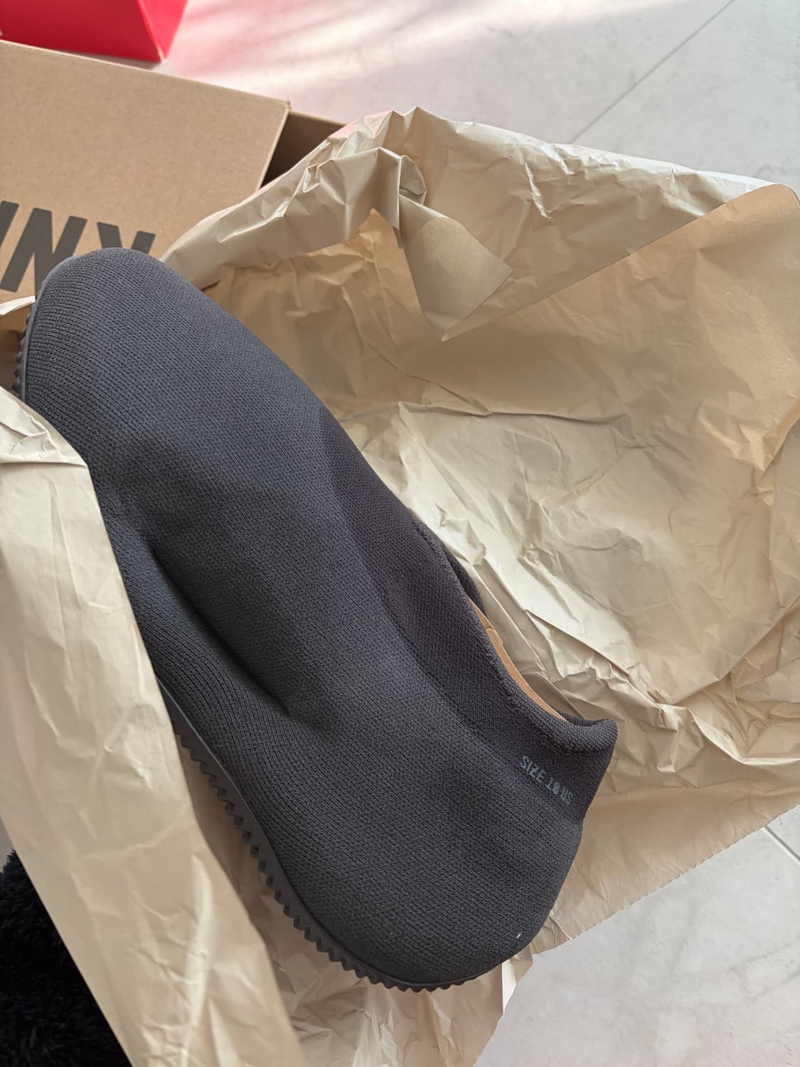 [280] 아디다스 이지 니트 러너 페이드 오닉스 상품이미지2