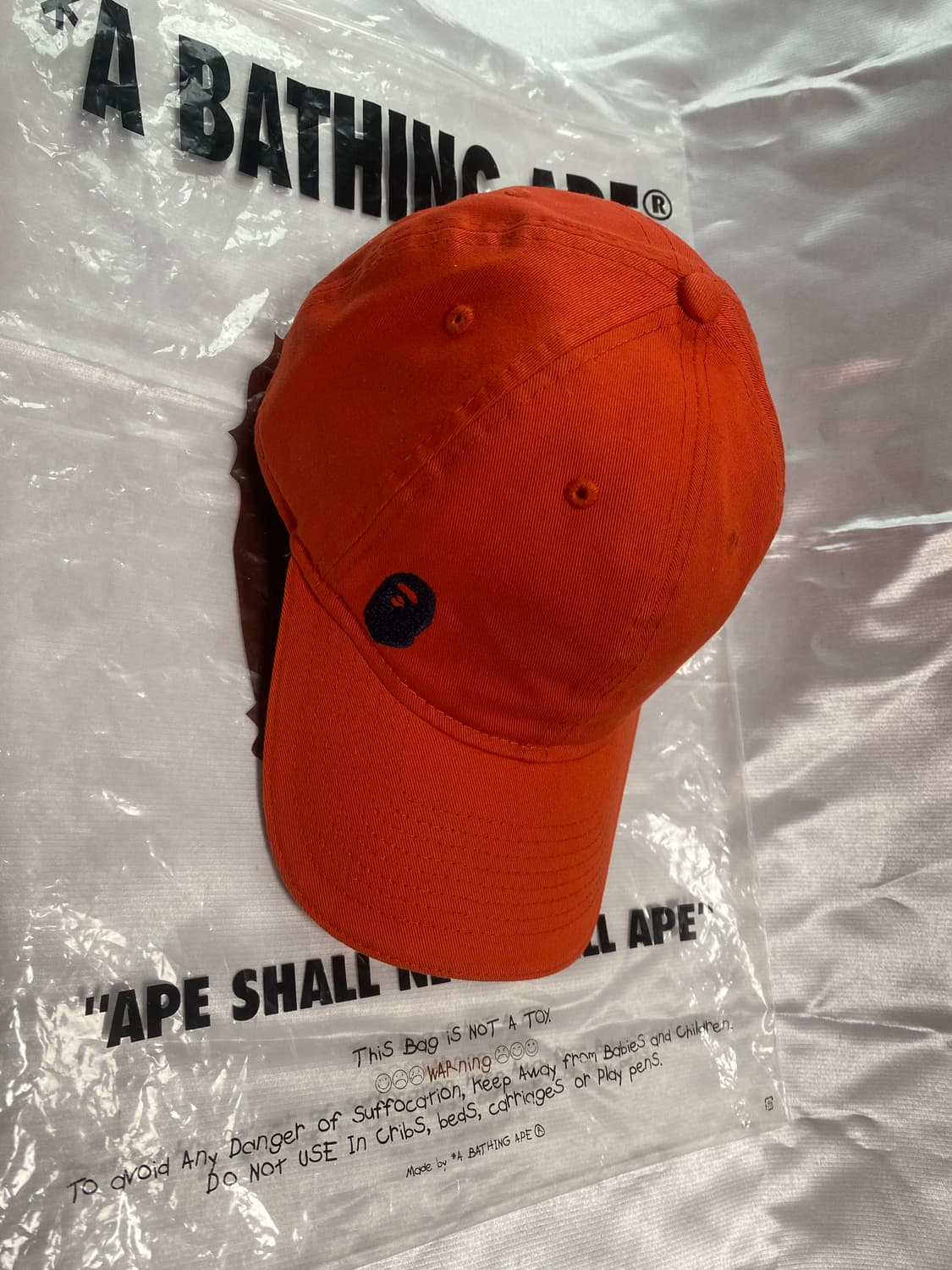 베이프x뉴에라 오렌지 볼캡 상품이미지2