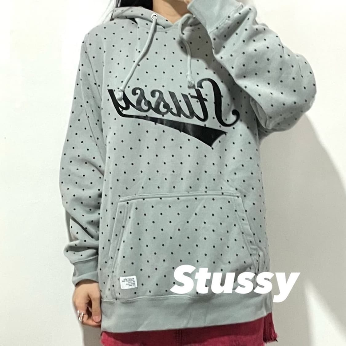 스투시 빅로고 도트 후드티 상품이미지1