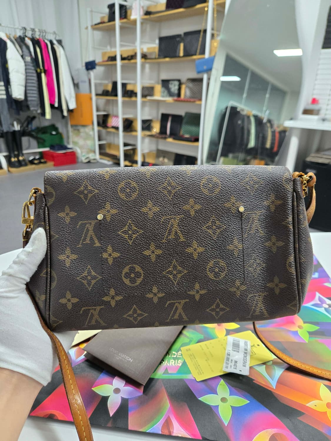 [A급컨디션] 루이비통 페이보릿mm 크로스백 상품이미지3