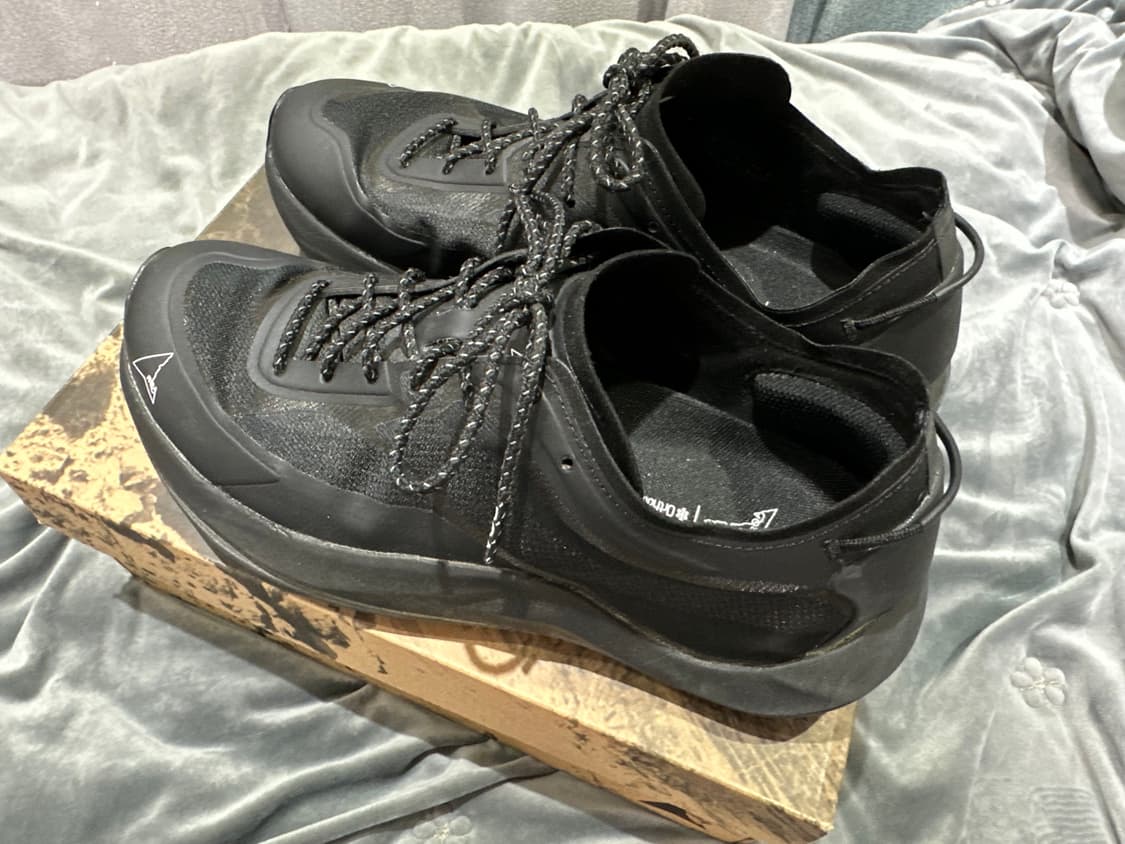 로아 하이킹 셀라 블랙 EU 42 상품이미지2