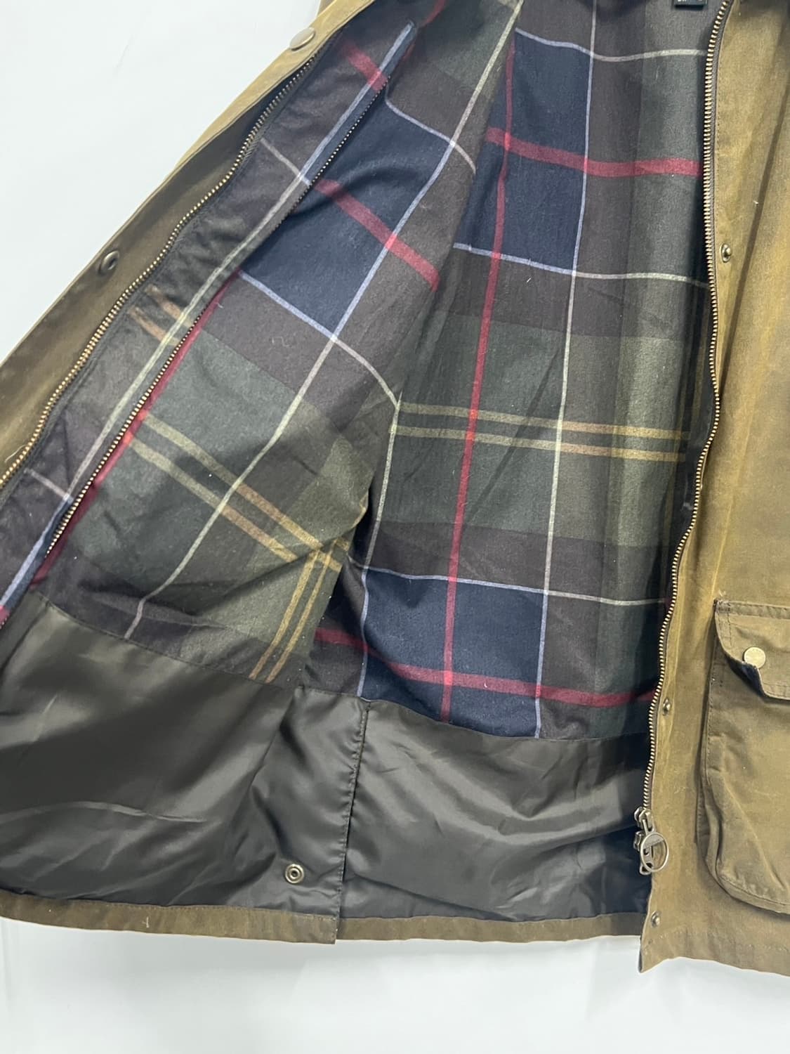 바버 애쉬비 왁스 아메카지 올리브 카키 자켓 상품이미지5