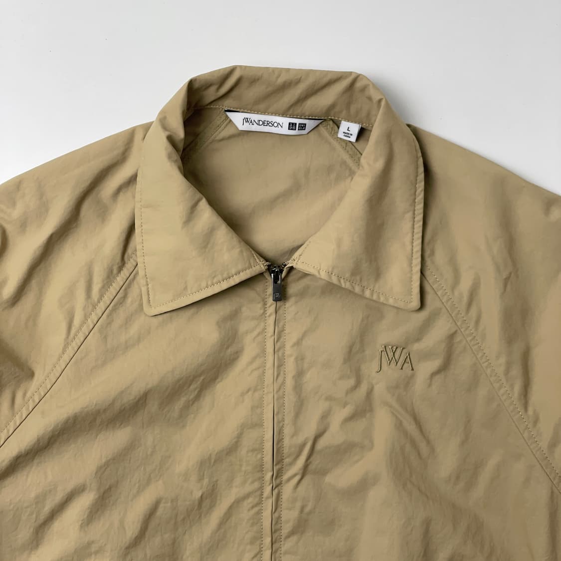 [중고] JW앤더슨 유니클로 콜라보 블루종 쇼츠 점퍼 상품이미지3