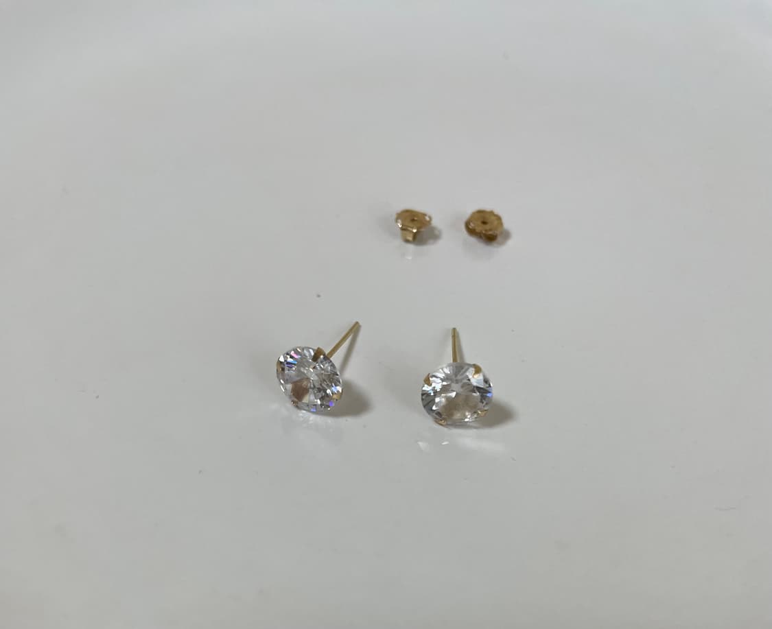 14k 금 귀걸이 7mm 라운드 큐빅 이어링 골드침 골드클러치 금귀마개 상품이미지2