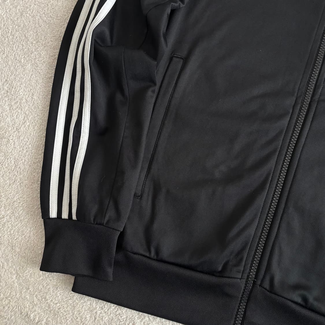 아디다스 블랙 스몰로고 져지 상품이미지3