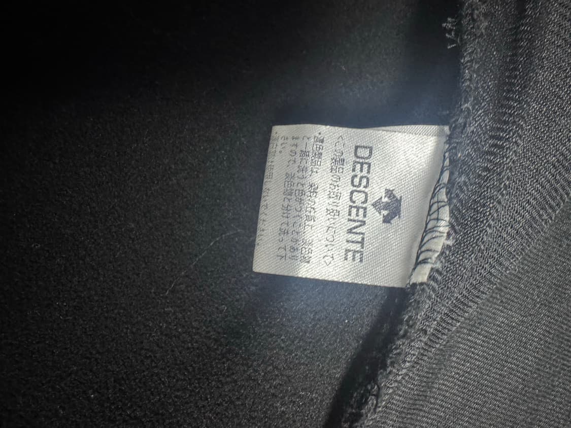 데상트 후리스 상품이미지3