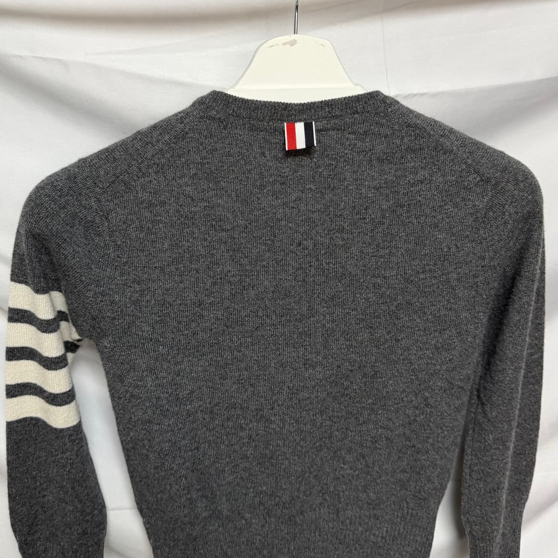 [S+급/38] 톰브라운 캐시미어 여성니트 백화점판 상품이미지6