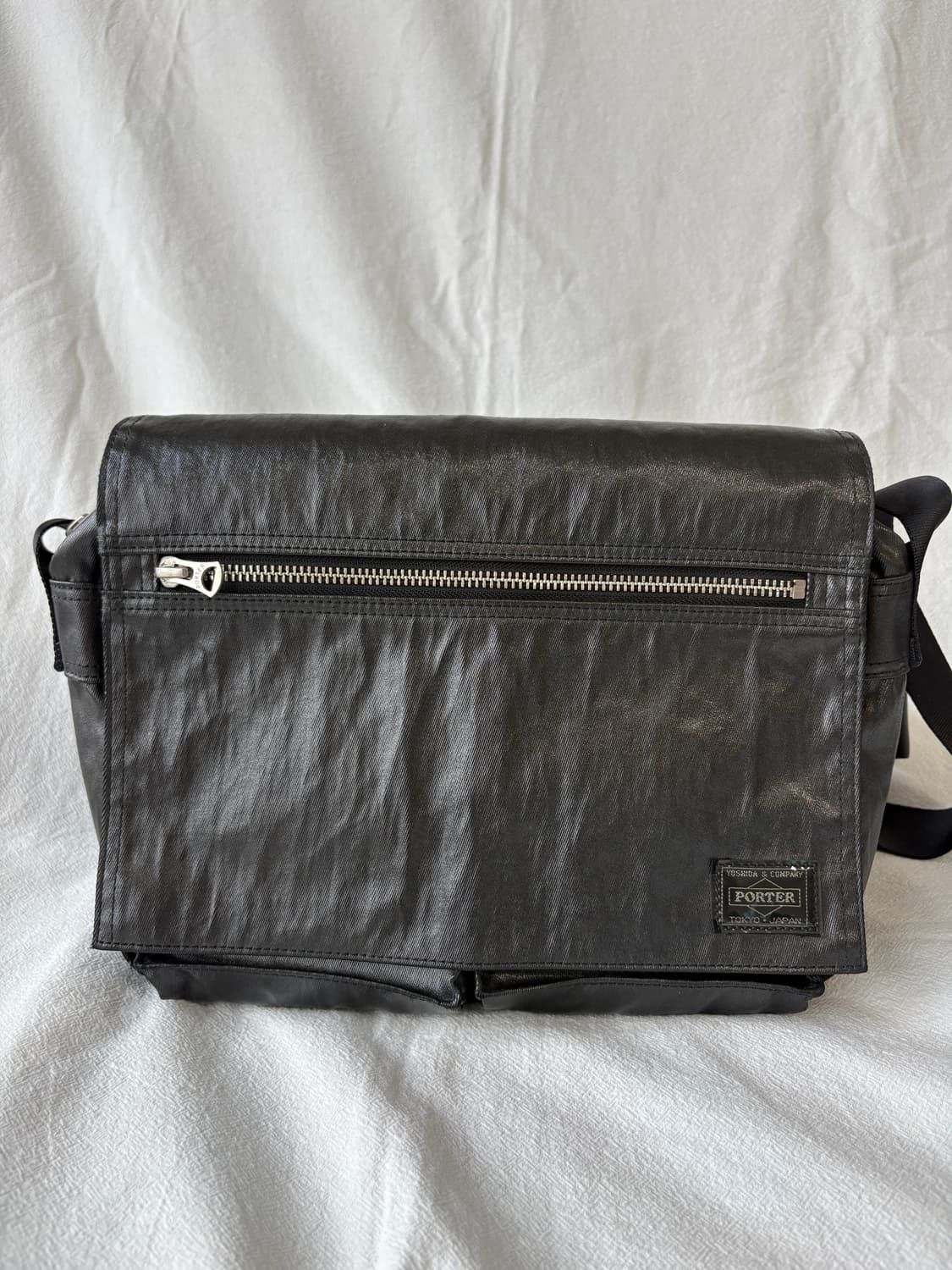 요시다포터 폴리 샤인 숄더백 상품이미지2