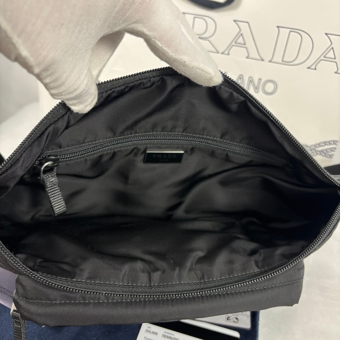 (새상품급,풀구성)프라다 나일론 벨트 슬링 숄더백 2VL005 상품이미지9