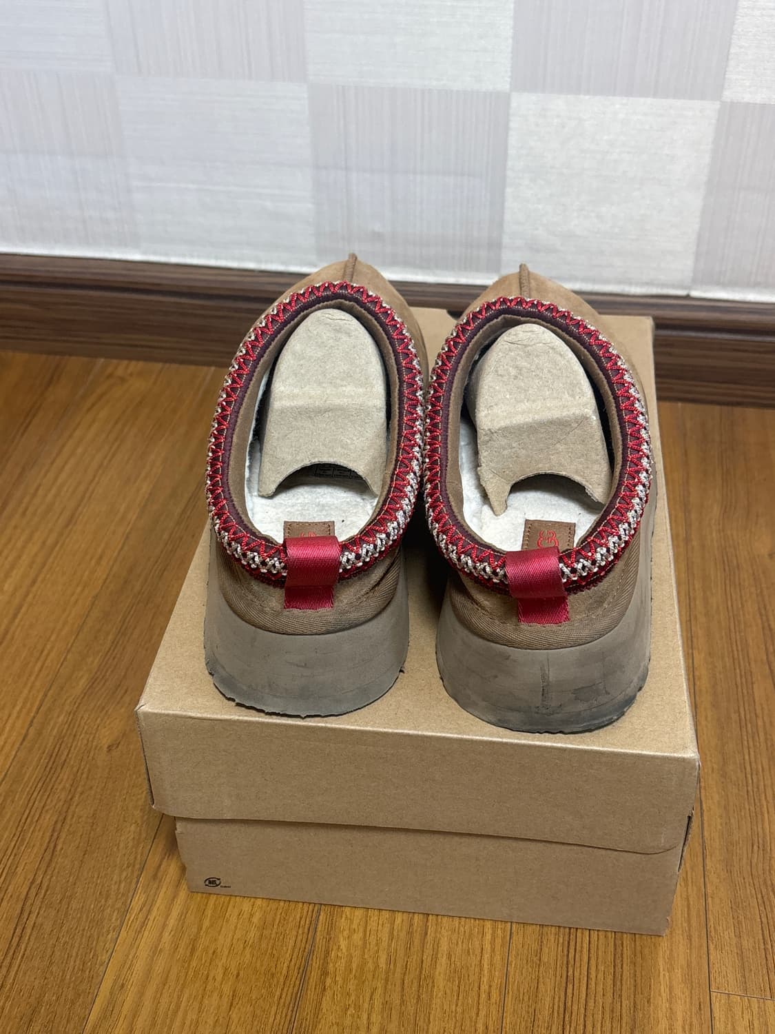 어그 타즈 슬리퍼 체스넛 상품이미지3