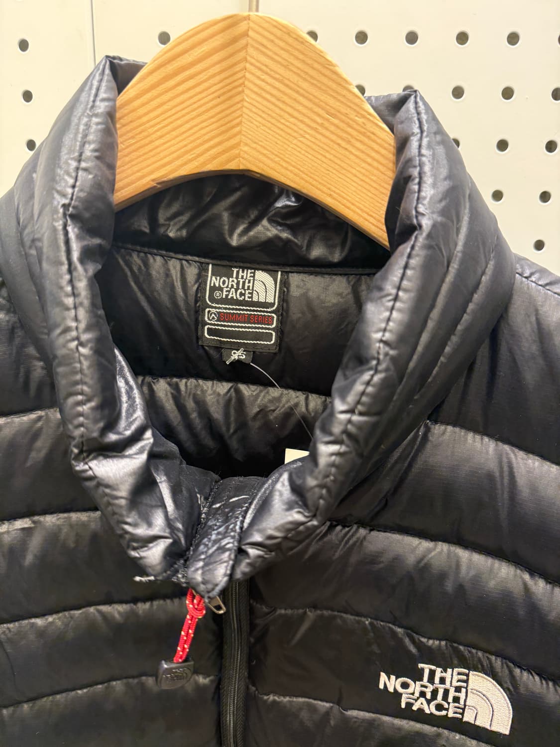 노스페이스 서밋 시리즈 블랙 경량 다운 패딩 U311 상품이미지5