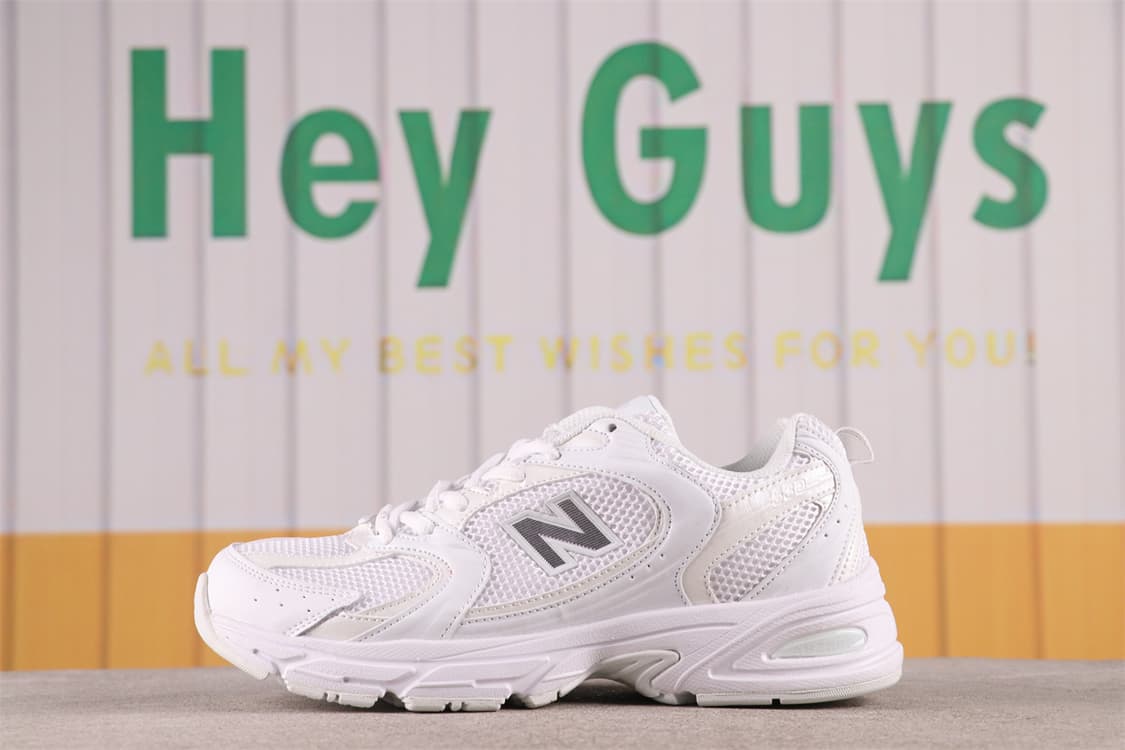 뉴발란스 530 Nb 운동화 커플룩 상품이미지1