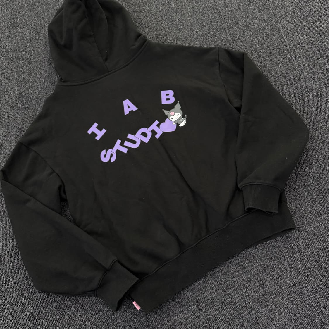 아이앱스튜디오 쿠로미 콜라보 후드집업  상품이미지3