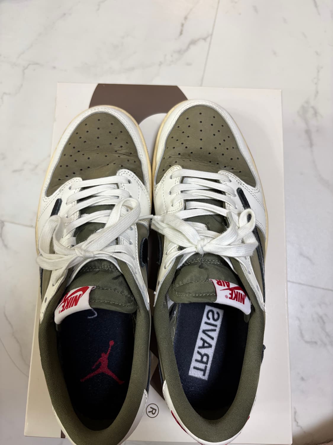 조던1 스캇 리버스 올리브 상품이미지2