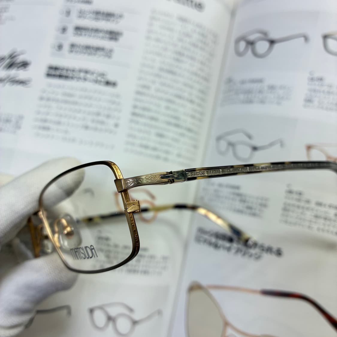 MATSUDA 마츠다 스퀘어 티타늄 엔틱 골드 안경 상품이미지3