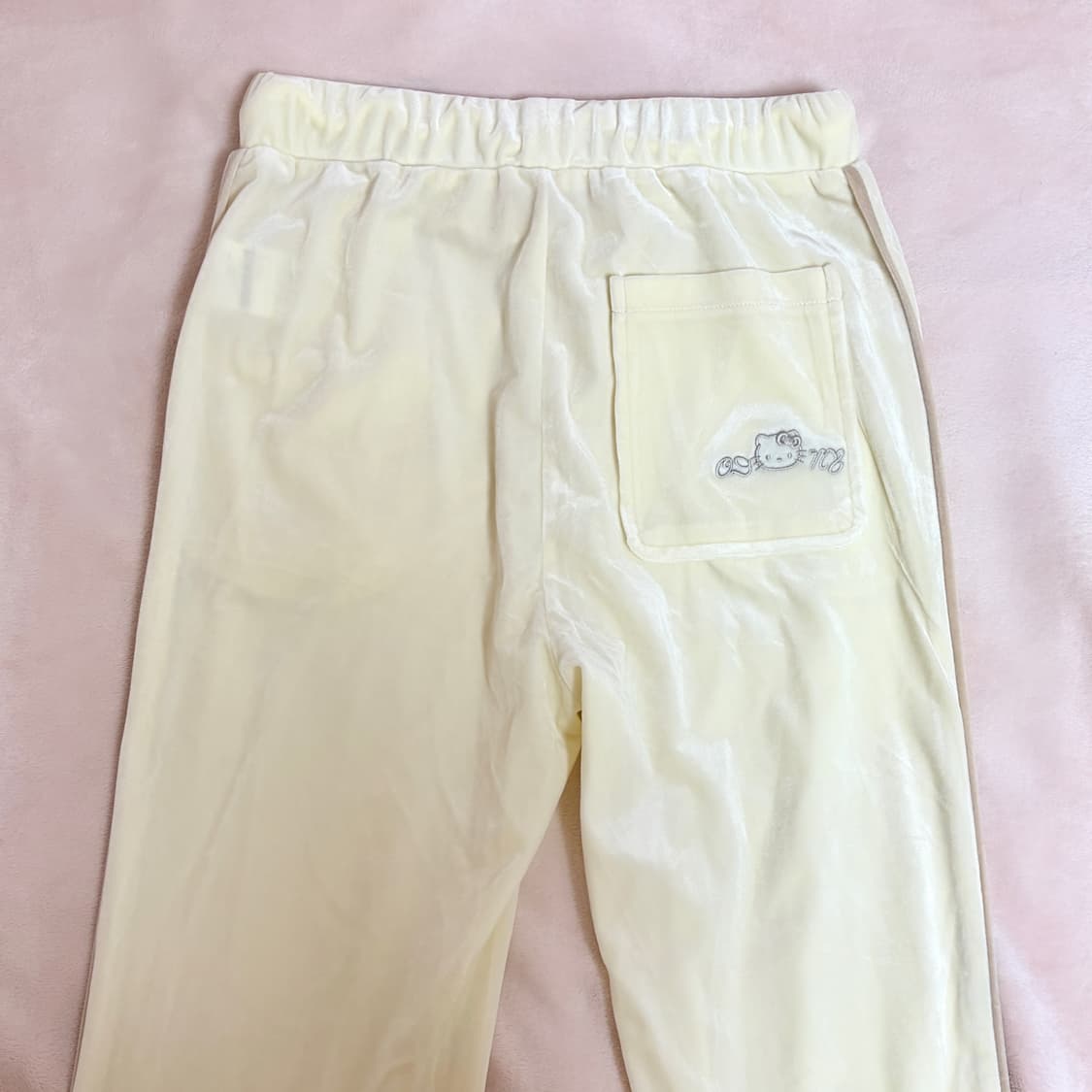 헬로키티 벨벳 집업 갸루셋업 빈티지 오네갸루 상품이미지3