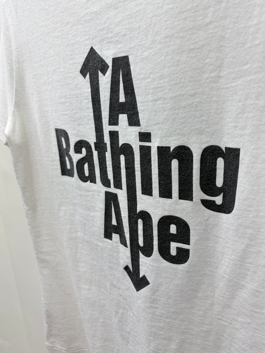 딱붙핏))) 베이프 타겟 로고 반팔  상품이미지8