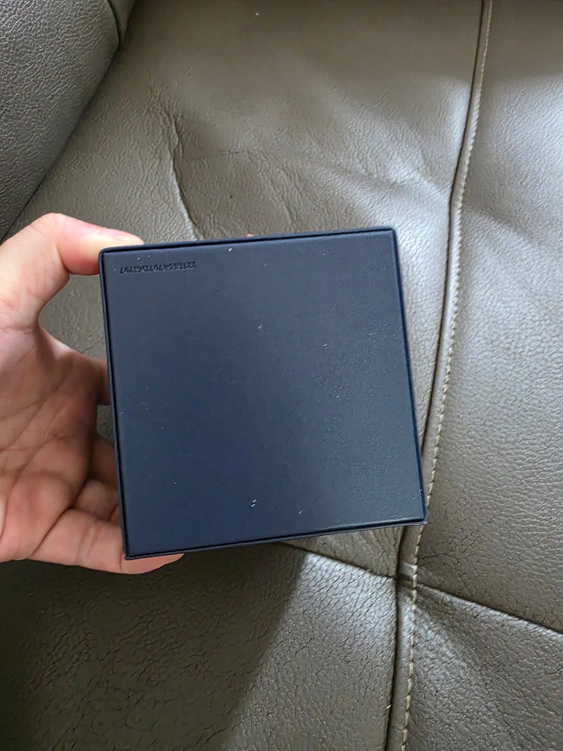 정품 루이비통시계 케이스 팝니다 상품이미지4