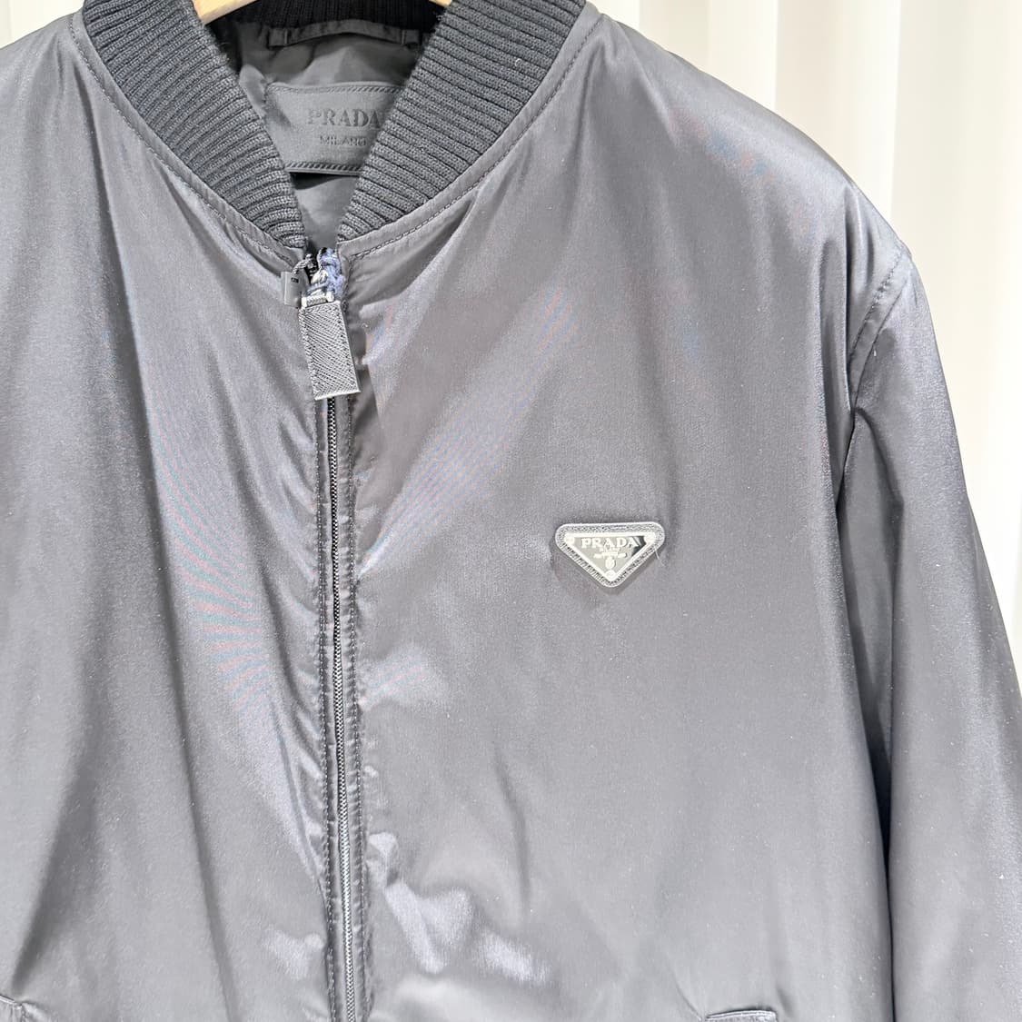 58 / 프라다 리나일론  봄버 블랙 자켓  / 미사용 상품이미지5