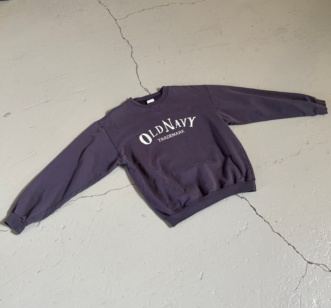 90s 올드 네이비 (OLD NAVY) 썬페이딩 네이비 스웻셔츠 상품이미지1
