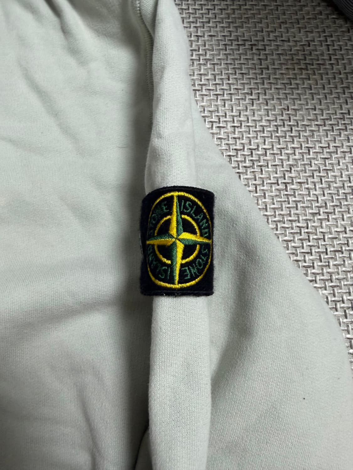 신형/백화점판 스톤아일랜드 민트 맨투맨 xl  상품이미지2